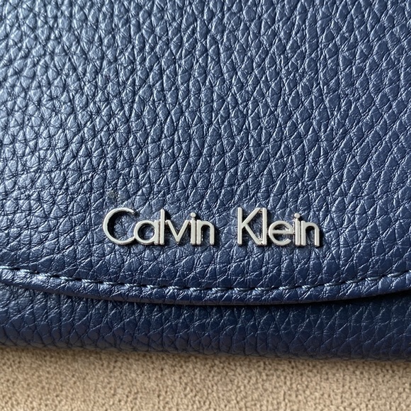 Calvin Klein wallet - Picture 3 of 9